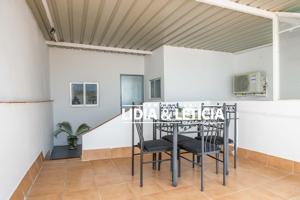 Casa de una planta en Zona Malasmañanas, en Alcalá de Guadaira photo 0