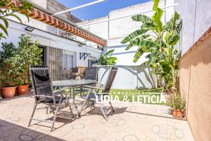 Casa de una sola Planta en zona centro, en Alcalá de guadaira photo 0