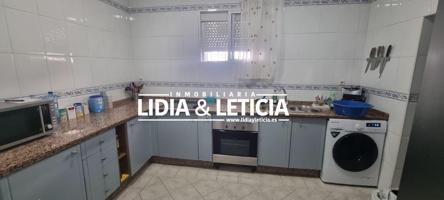 Casa en zona centro de Alcalá de Guadaira photo 0