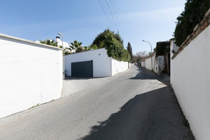 ATENCIÓN INVERSORES¡¡¡ VENTA DE SOLARES URBANOS A ESCASOS METROS DEL CASINO Y MERCADONA DE MONACHIL. photo 0
