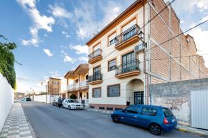 Piso con amplia terraza photo 0