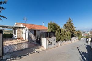 Casa independiente en Ventas de Huelma photo 0