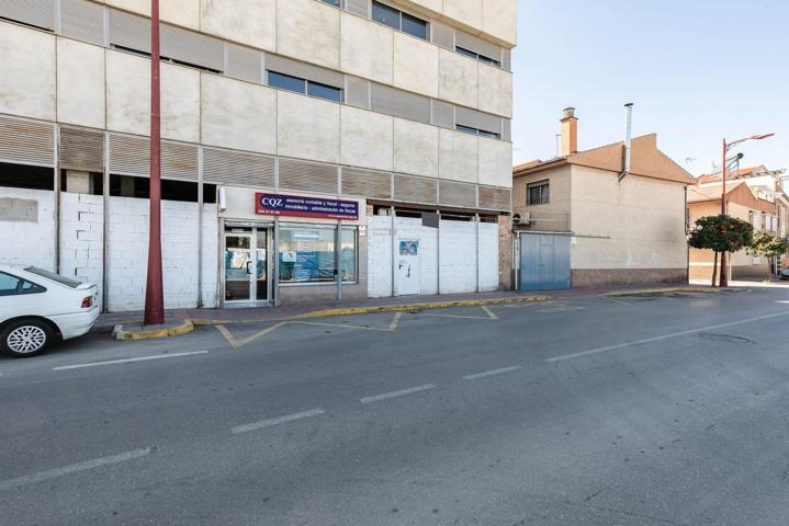 VENTA DE LOCAL COMERCIAL EN ARMILLA JUNTO IGLESIA SAN MIGUEL photo 0