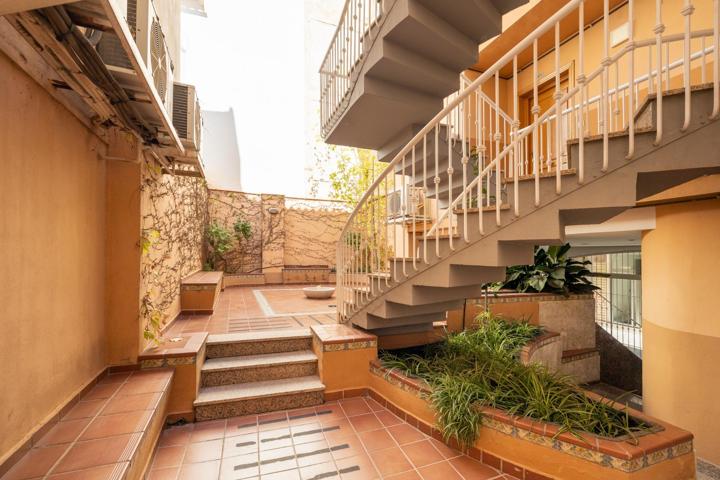 APARTAMENTO 1 DORMITORIO EN PLENO CENTRO DE GRANADA photo 0