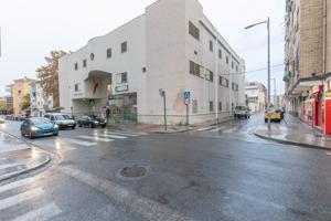 LOCAL COMERCIAL EN VENTA EN C-ASTURIAS photo 0