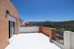 ESPECTACULAR CASA ,NUEVO ACCESO DE LA ALHAMBRA photo 0