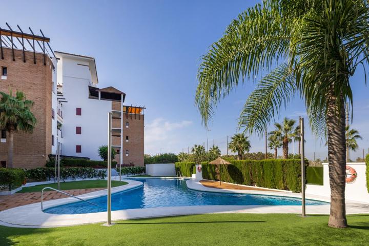 BONITO PISO EN URBANIZACIÓN LAS TERRAZAS, PLAYA GRANADA. photo 0