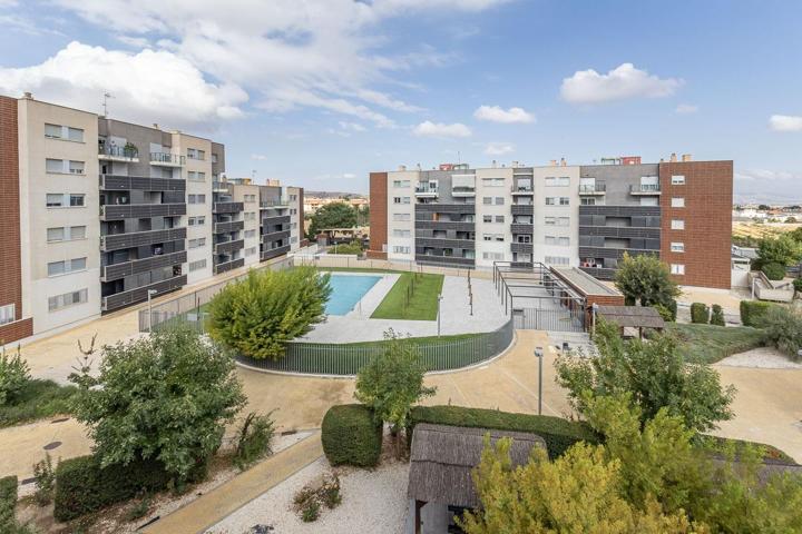 PRECIOSO PISO EN LA MEJOR URBANIZACION DE ALHENDIN photo 0