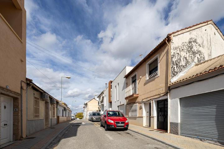 Casa en Cerrillo Maracena. Para reformar. photo 0