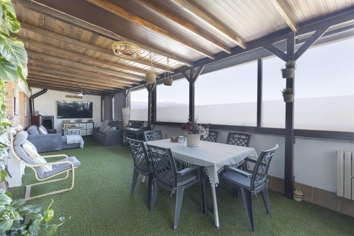 🌇 Espectacular ático con gran terraza en Churriana de la Vega photo 0