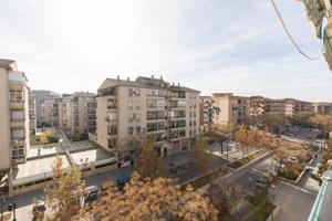 ¡FANTÁSTICO PISO JUNTO A CARRETERA DE MÁLAGA! photo 0