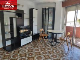Piso en venta en avenida Doctor Meca photo 0