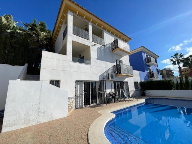 🏡 Espectacular chalet con vistas al mar y piscina privada a pocos metros de la playa photo 0
