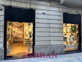 Local En alquiler en Barri Gòtic, Barcelona photo 0