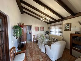 Venta de maravilloso chalet independiente en zona residencial . photo 0