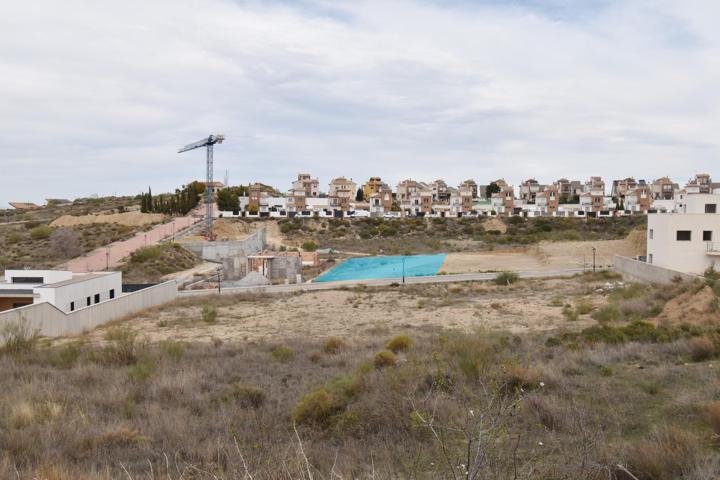 Solar en la exclusiva urbanización Cañadas del Parque, Dílar photo 0