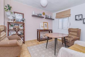 ¡Descubre tu nuevo hogar en Santa Fe, Granada! photo 0