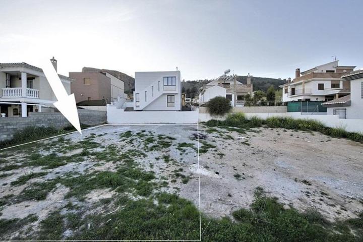 SOLAR EN ALBOLOTE photo 0
