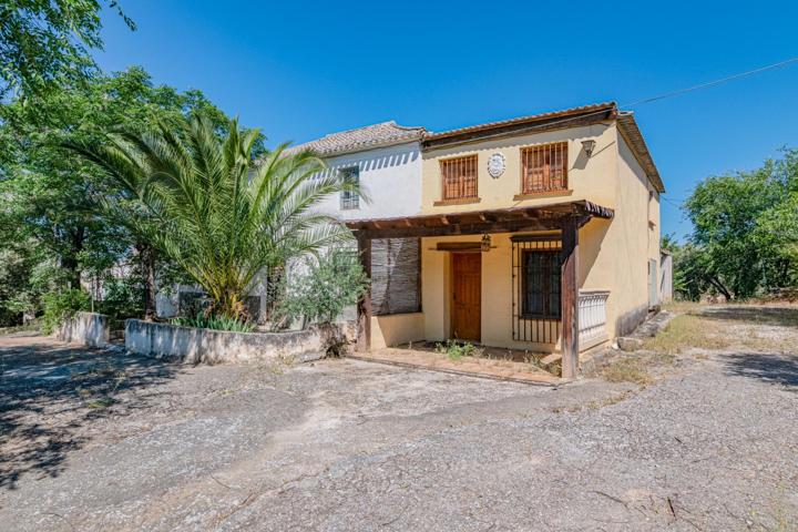 Finca con encanto en Íllora: Dos cortijos rurales, 2 naves de aperos 3 hectareas de olivos de secano photo 0