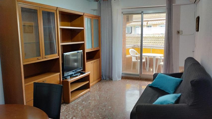 PISO EN VENTA EN CALLE PINTOR CORTINA photo 0
