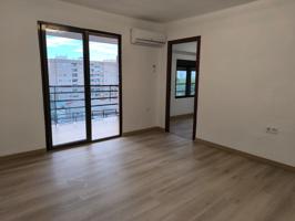 Piso reformado en zona de Cruz Cubierta photo 0