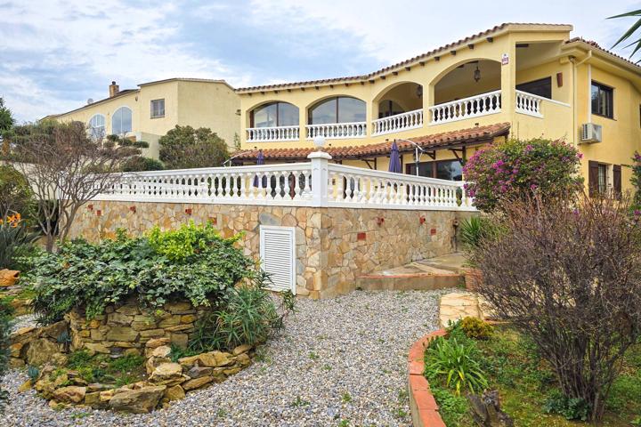 Exclusiva Casa en Mas Fumats con Vistas a la Badía de Rosas photo 0