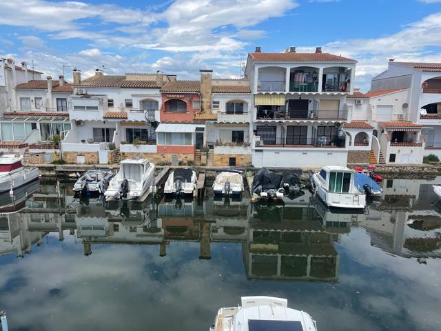 Acogedor apartamento con vistas al canal 🌊🏡 photo 0