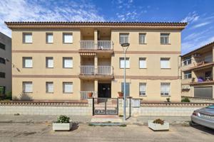 Piso en venta - Urbanización Bon Relax, Sant Pere Pescador photo 0