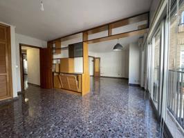 Piso En venta en Plaza Raimundo González Frutos, Centro, Murcia photo 0