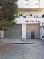Nave industrial con patio y aparcamiento en Sant Feliu de Llobregat photo 0