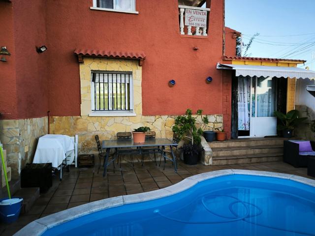 Espectacular Chalet adosado en venta en Residencial photo 0