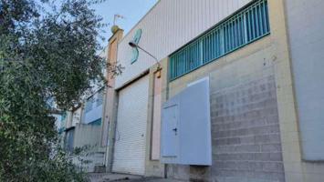 Industrial En venta en Balconada, Manresa photo 0