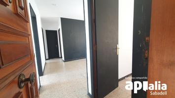PIS DE 4 HABITACIONS EN VENDA A LA CREU DE BARBERÀ photo 0