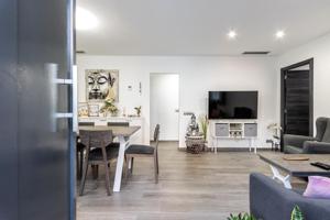 ESPECTACULAR CASA EN VENDA A SABADELL photo 0