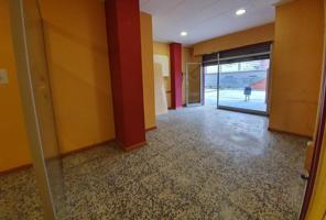LOCAL COMERCIAL EN VENDA A SABADELL photo 0