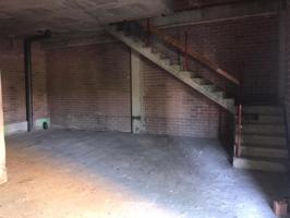 LOCAL COMERCIAL EN VENDA A TERRASSA photo 0