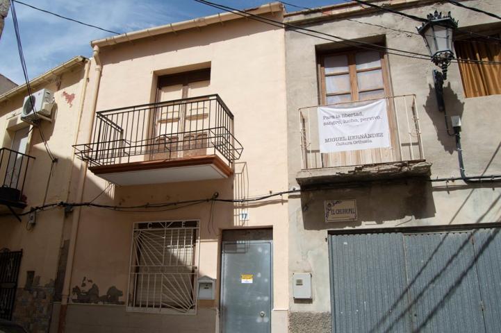 CASA ADOSADA EN ORIHUELA photo 0