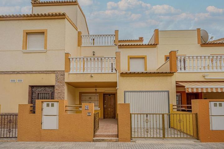 Chalet adosado en La Campaneta, Orihuela por 160.000€ photo 0