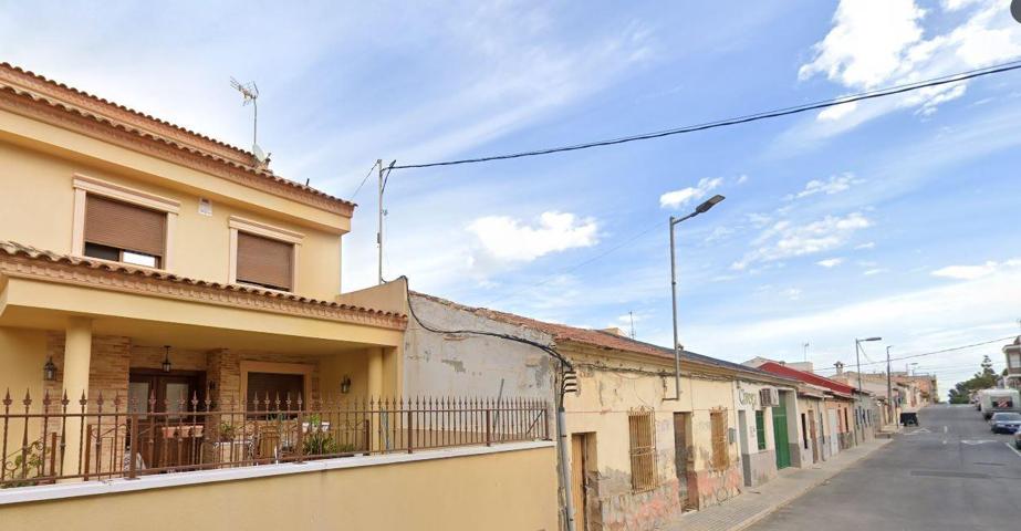 CASA ADOSADA DE BANCO EN BIGASTRO photo 0