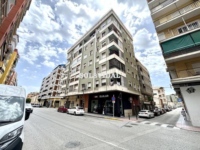 Oficina con acceso privado en entreplanta – Orihuela Centro (Duque de Tamames) Se alquila oficina en photo 0