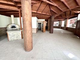 IMPRESIONANTE LOCAL DE 352M2 CON SALIDA DE HUMOS photo 0