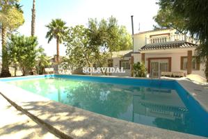 CHALET EN ORIHUELA, PARCELA DE 12.000M2, 250 M2 CONSTRUIDOS photo 0