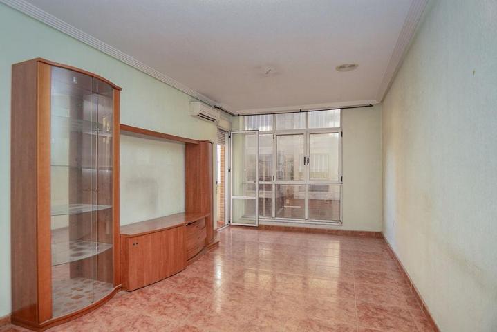 VIVIENDA DE BANCO EN SEVERO OCHOA photo 0