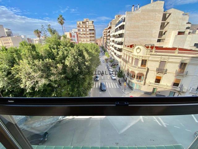 SOL8VIDAL alquila piso con las mejores vistas a la fuente de la Glorieta photo 0