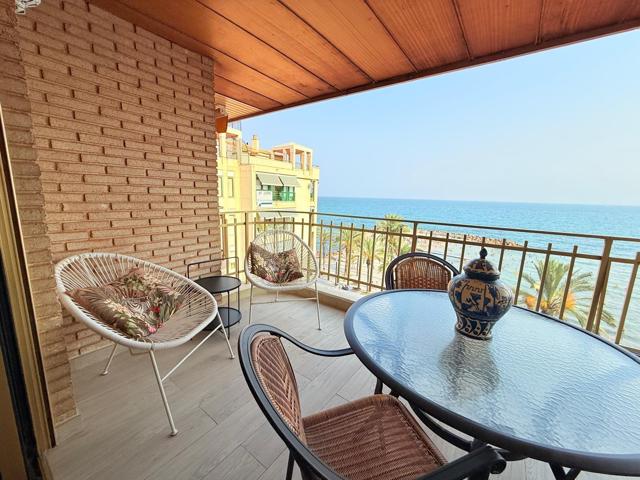 Ático exclusivo en primera línea de mar – Torrevieja, Playa del Cura photo 0