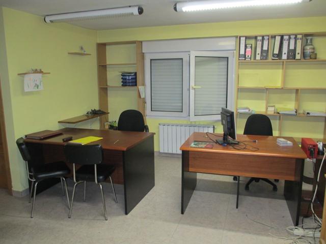 Oficina En venta en Lugo photo 0
