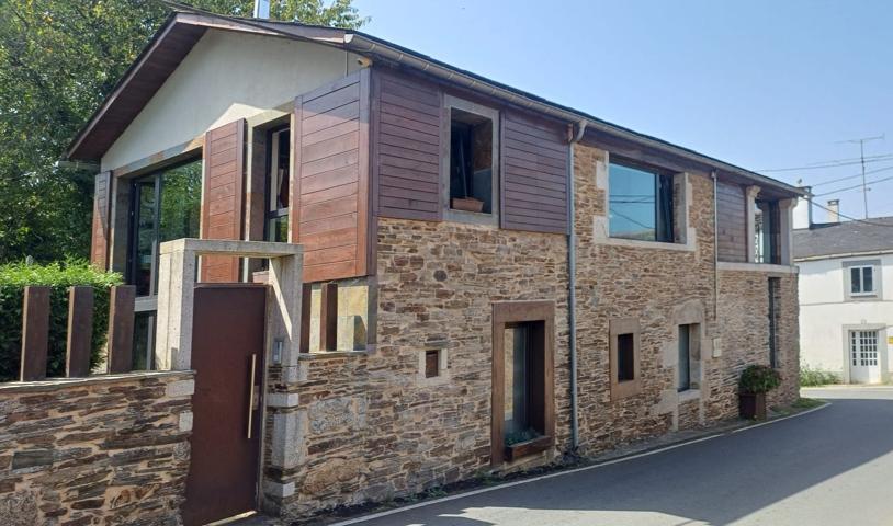 Villa En venta en Lugo photo 0