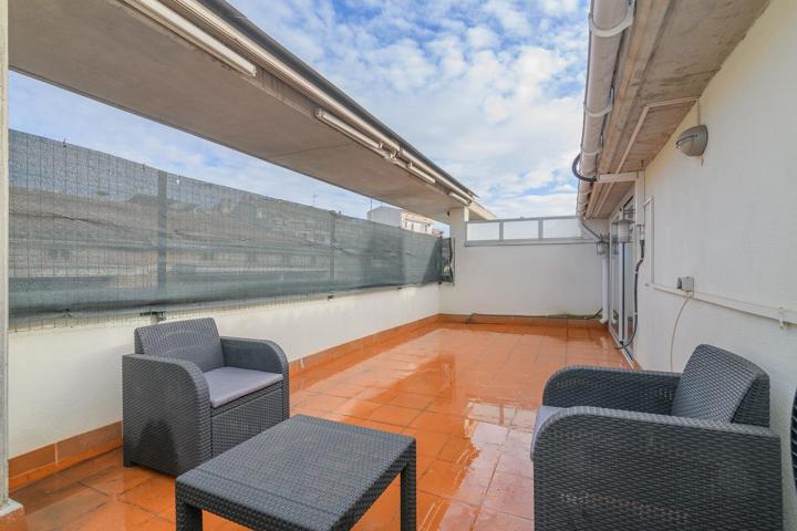 Duplex con terraza de 25 m2 photo 0