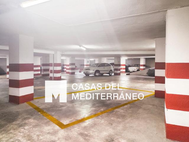 PLAZA DE GARAJE EN CALLE JESUS JUNTO AL HOSPITAL EL CONSUELO photo 0