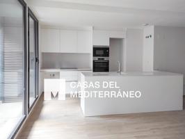 VIVIENDA DE 4 DORMITORIOS EN RESIDENCIAL CON PISICINA JUNTO AL JARDIN DEL TURIA photo 0